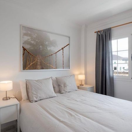 Comfortable And Modern Apartment Next To The Avenida Central In Tías Екстериор снимка