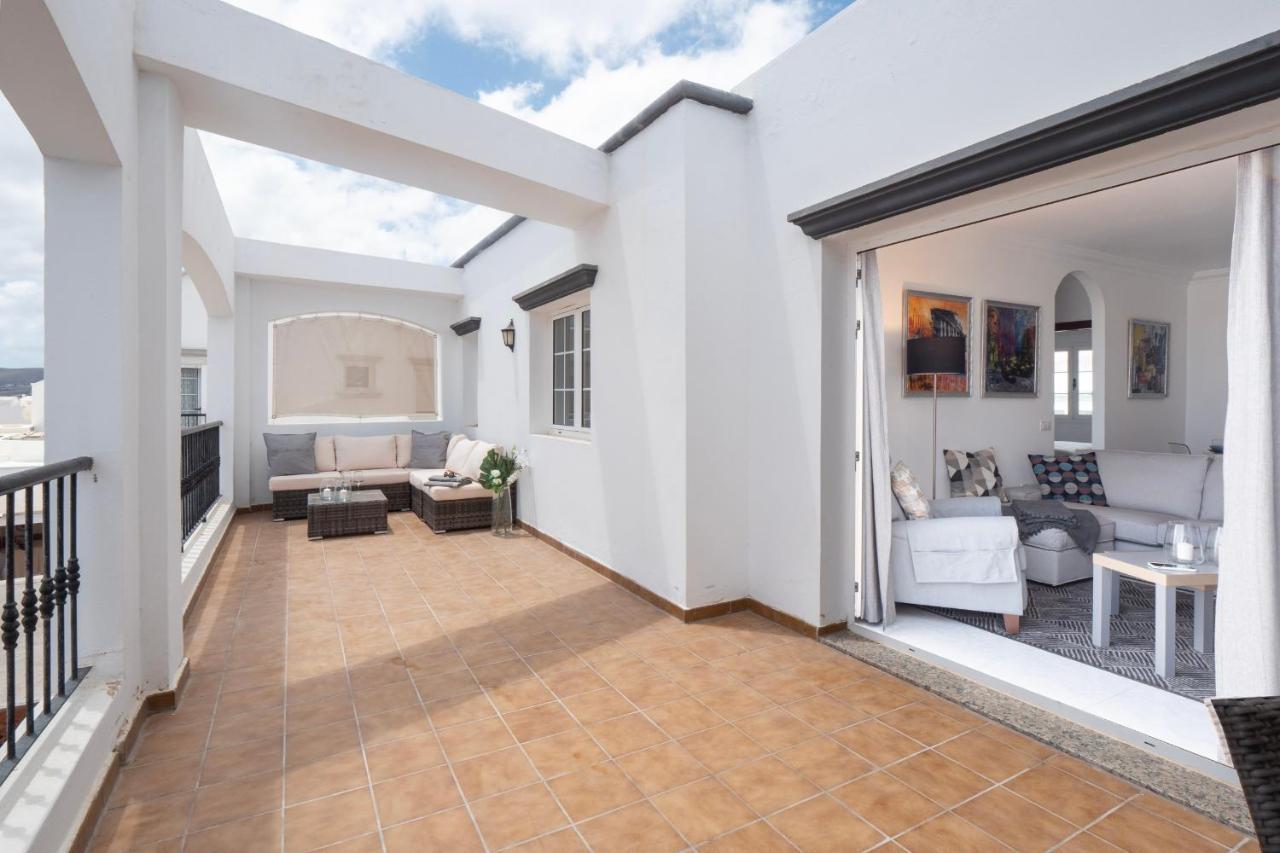 Comfortable And Modern Apartment Next To The Avenida Central In Tías Екстериор снимка
