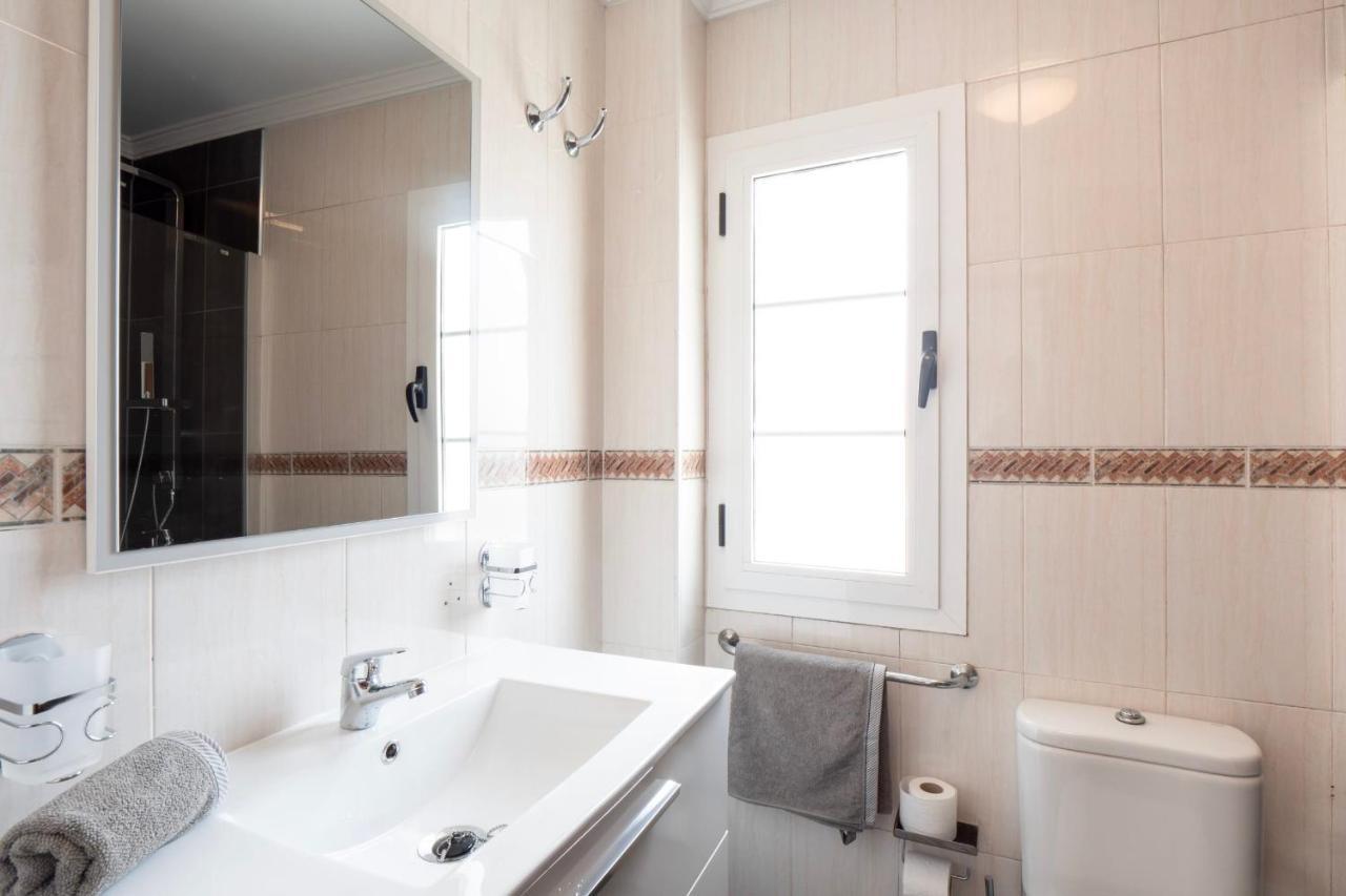 Comfortable And Modern Apartment Next To The Avenida Central In Tías Екстериор снимка